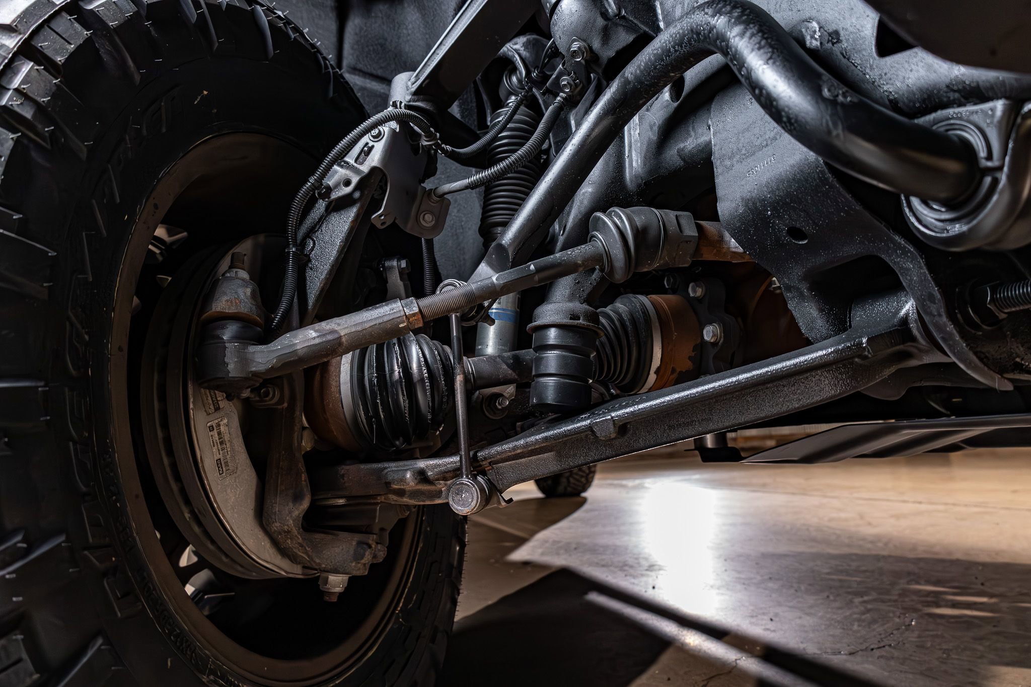 Used 2022 Chevrolet Silverado 2500 LTZ w/ LTZ Convenience Package AWD/4WD image 11