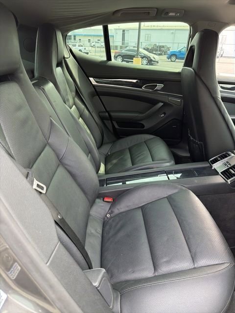 Used 2014 Porsche Panamera S RWD image 21