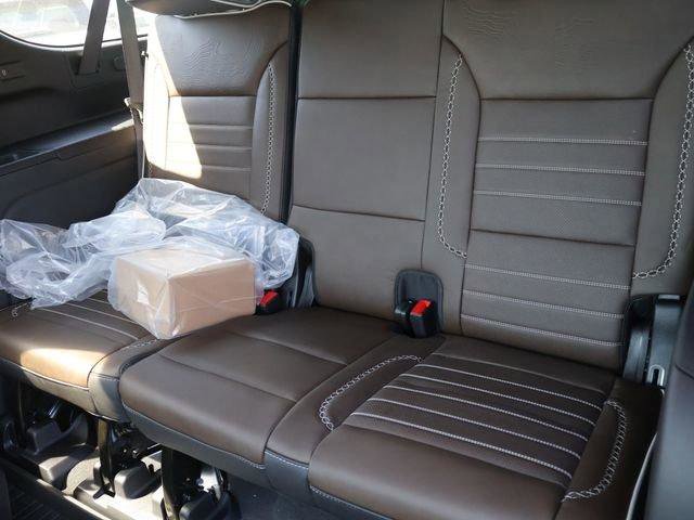 New 2026 GMC Yukon XL Denali Ultimate image 13