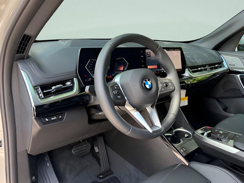 New 2026 BMW X1 xDrive28i w/ Technology Package AWD/4WD image 9