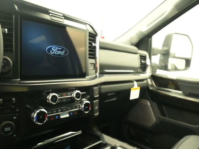 New 2026 Ford F250 Lariat w/ Lariat Ultimate Package image 12