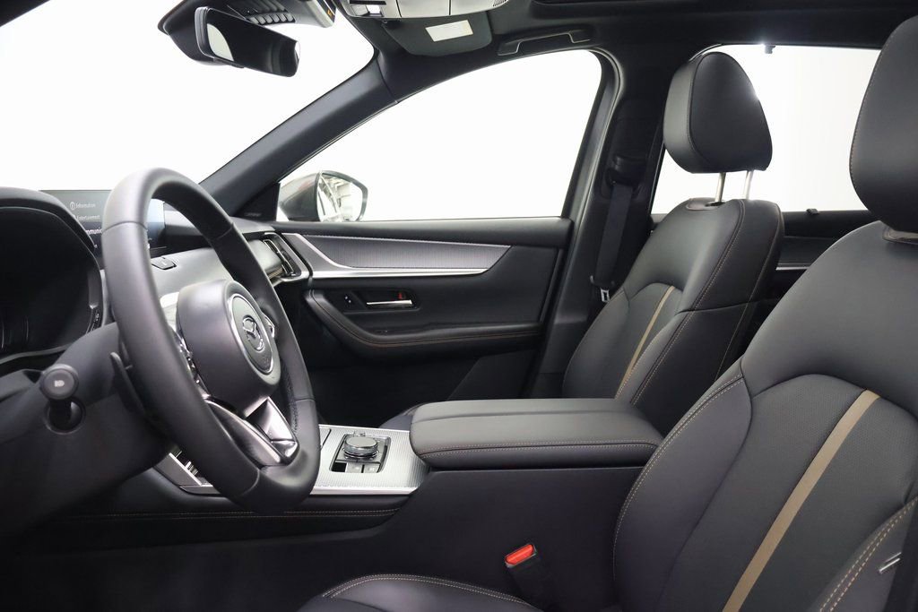 New 2026 MAZDA CX-90 3.3 Turbo w/ Premium Plus Pkg image 13