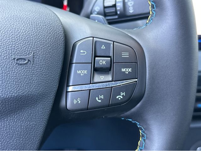 Used 2025 Ford Maverick Lobo image 25