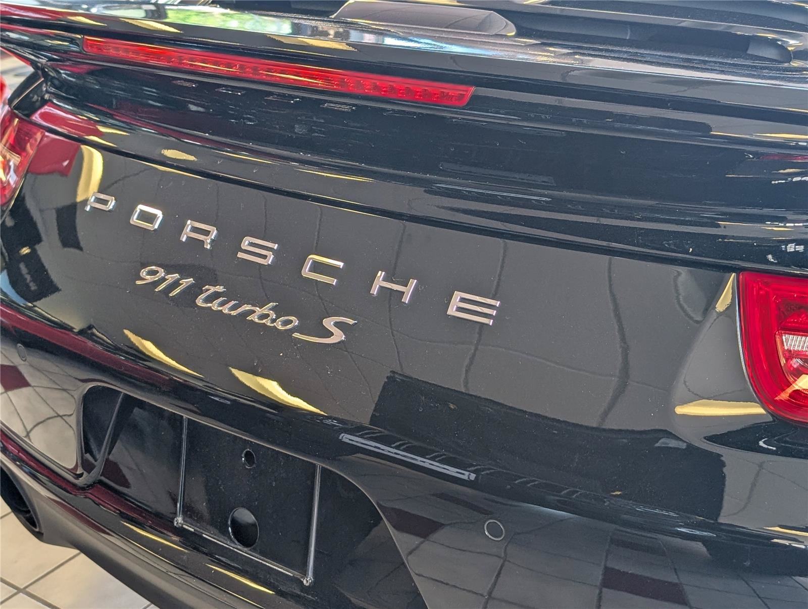 Used 2014 Porsche 911 Turbo AWD/4WD image 11
