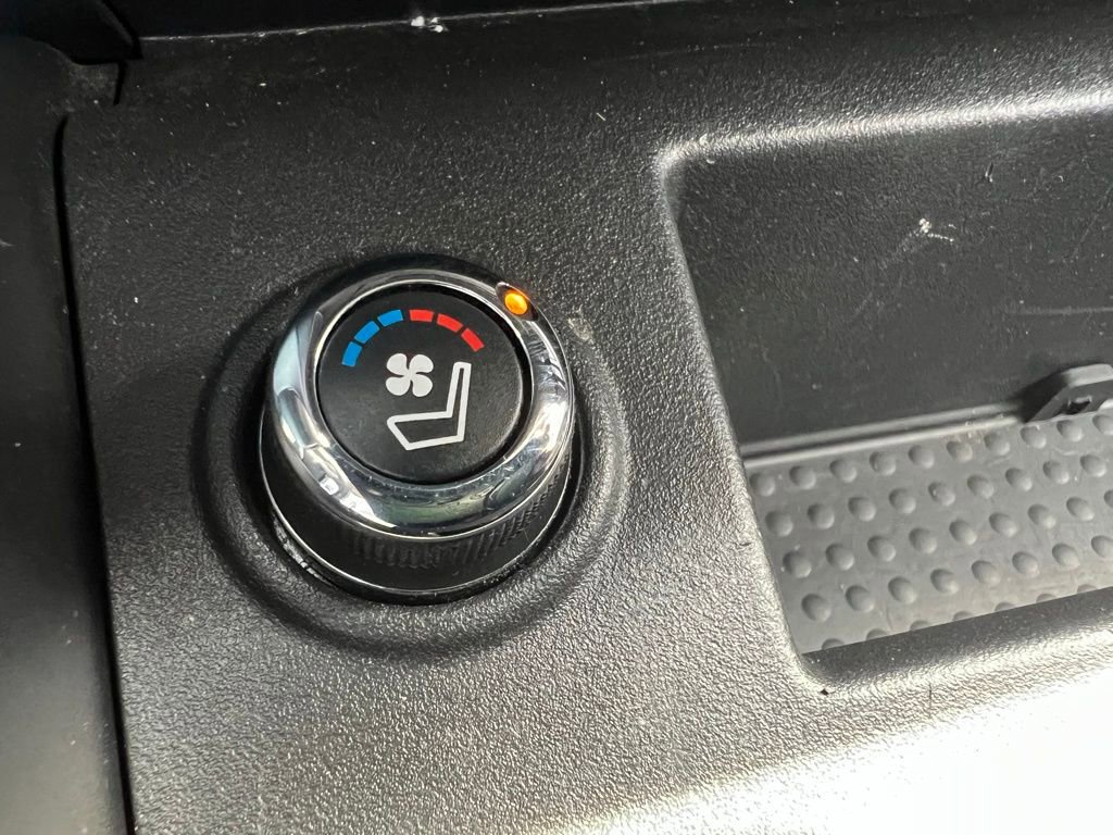 Used 2016 Nissan Titan Platinum Reserve image 53
