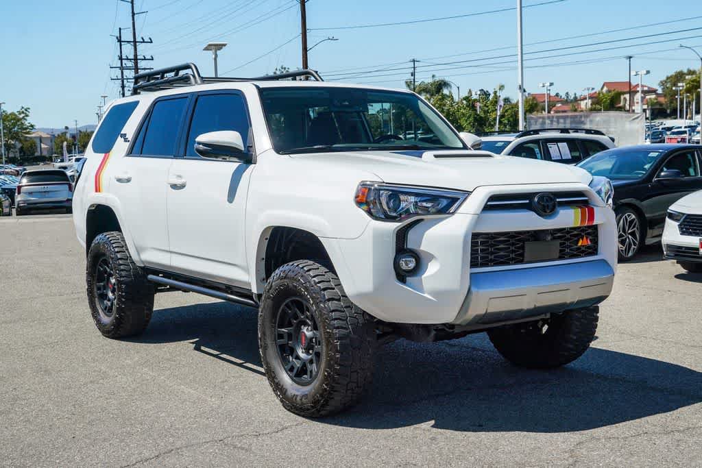 Used 2024 Toyota 4Runner TRD Off-Road Premium w/ Off Road Premium Plus Package AWD/4WD image 4