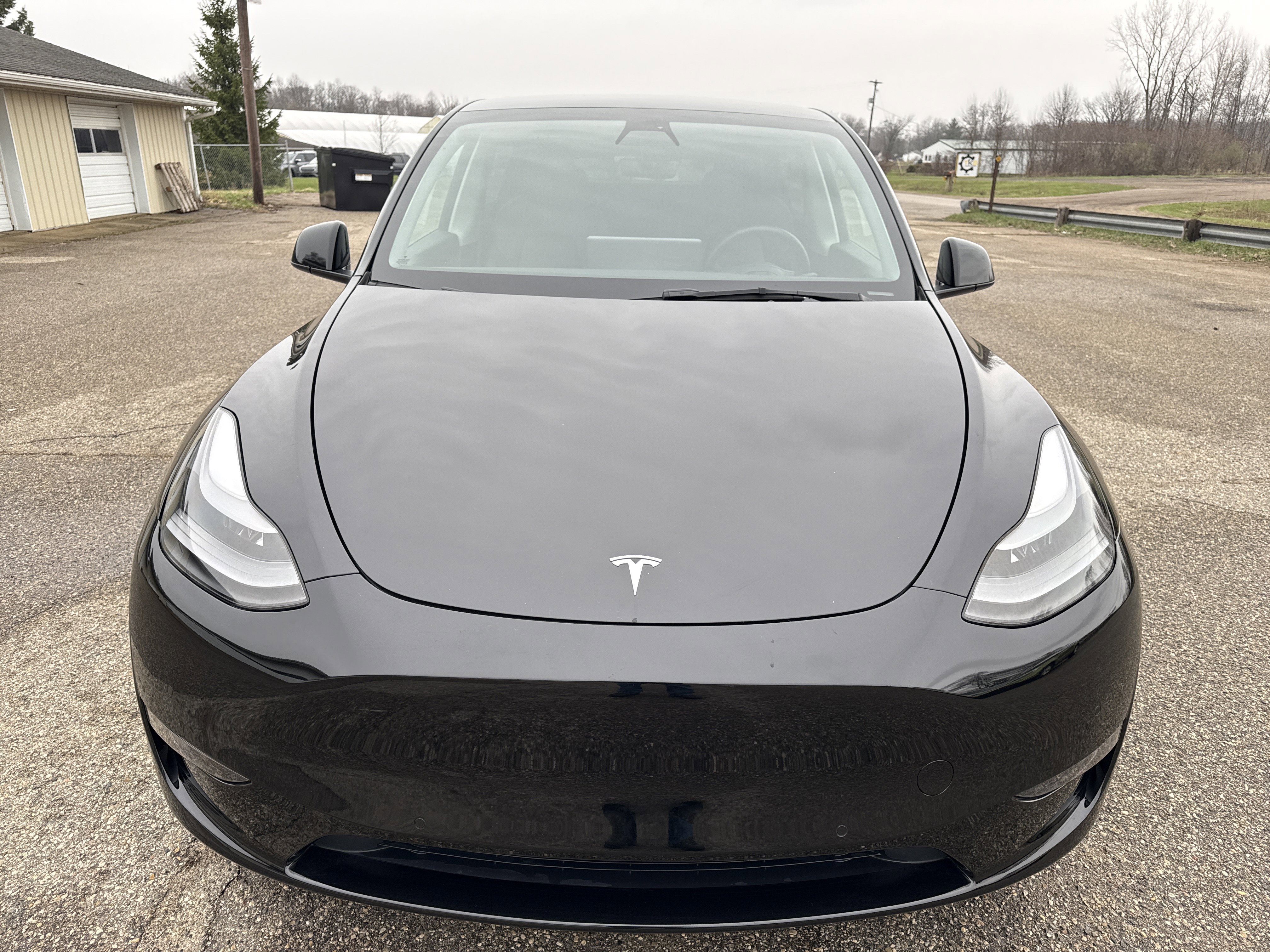 Used 2021 Tesla Model Y Performance image 14