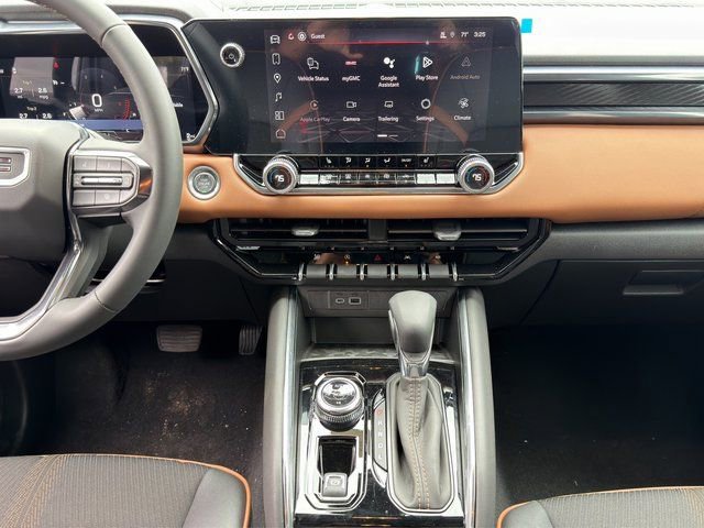 New 2026 GMC Canyon AT4 image 18