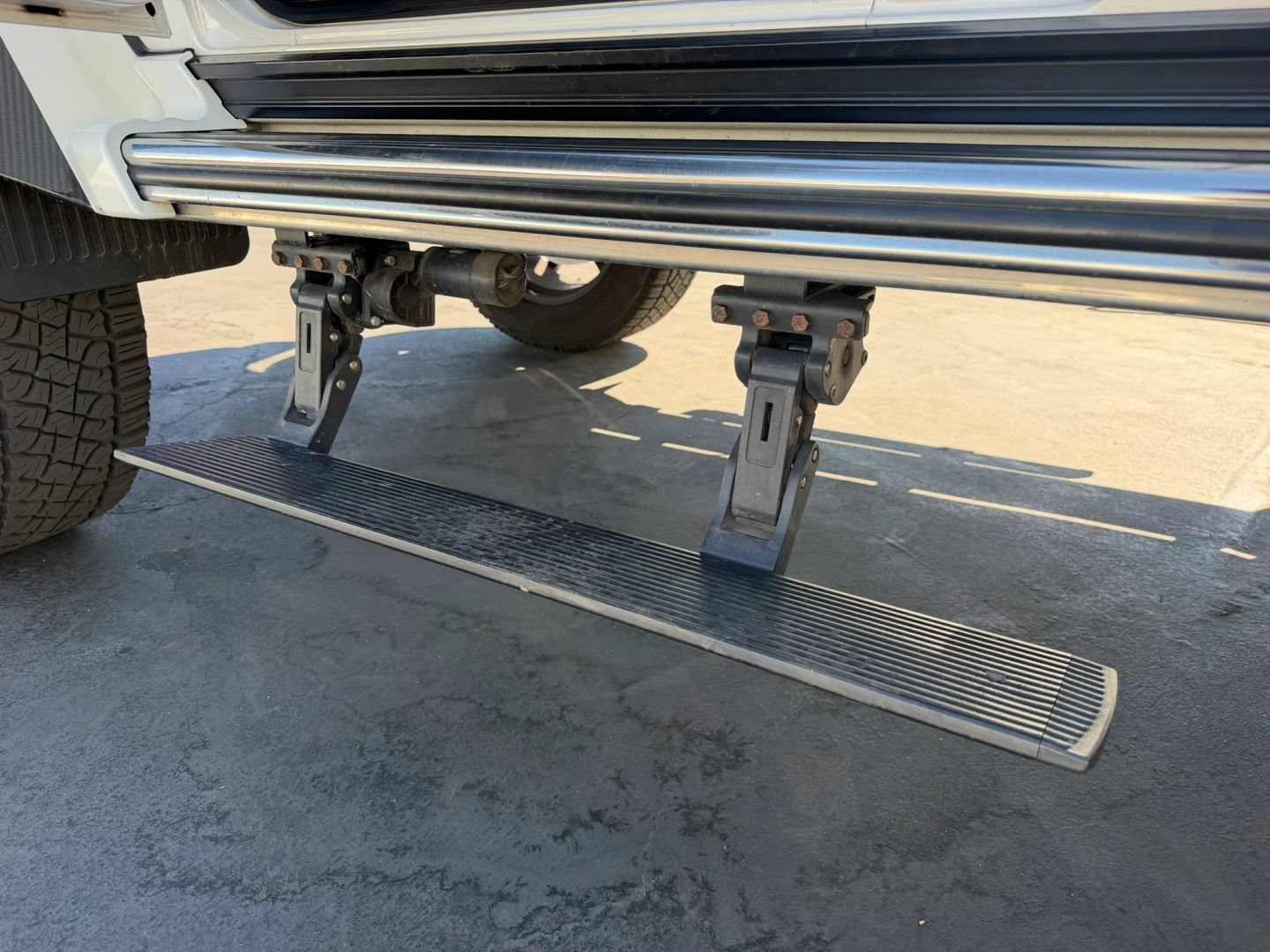 Used 2017 Mercedes-Benz G 550 Squared image 26