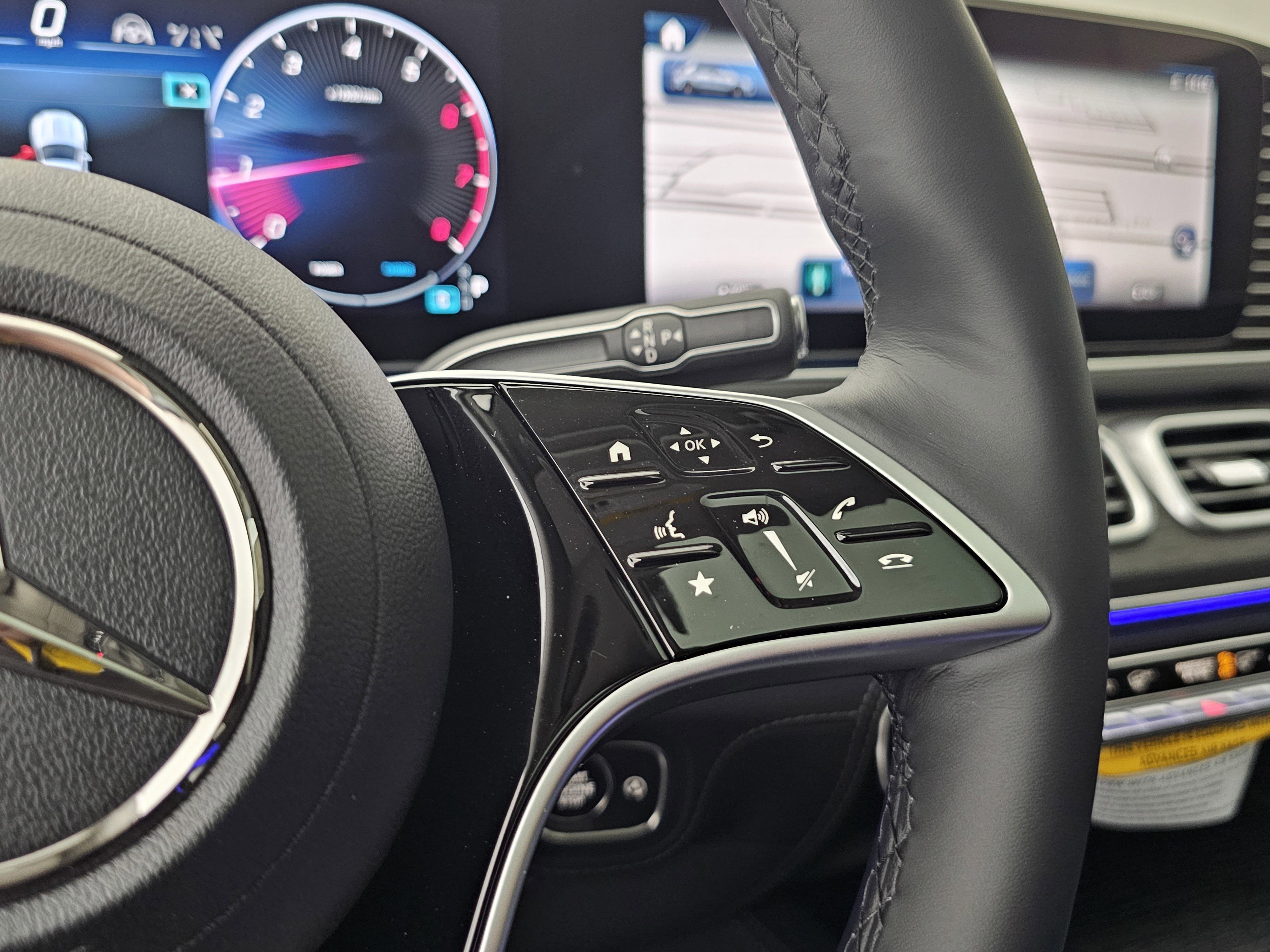 New 2026 Mercedes-Benz GLE 450 4MATIC image 41