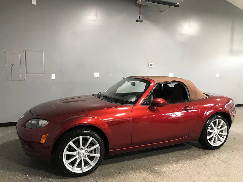 Used 2008 MAZDA MX-5 Miata Grand Touring w/ Premium Pkg RWD image 14