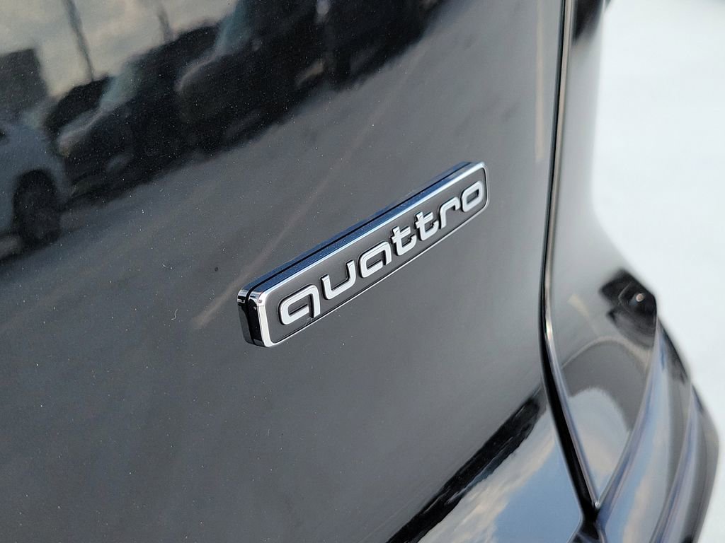New 2026 Audi Q3 quattro 2.0T AWD/4WD image 6