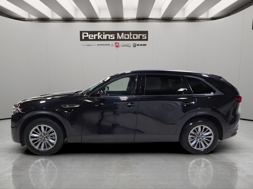 Used 2024 MAZDA CX-90 Plug-In Hybrid w/ Preferred AWD/4WD image 2