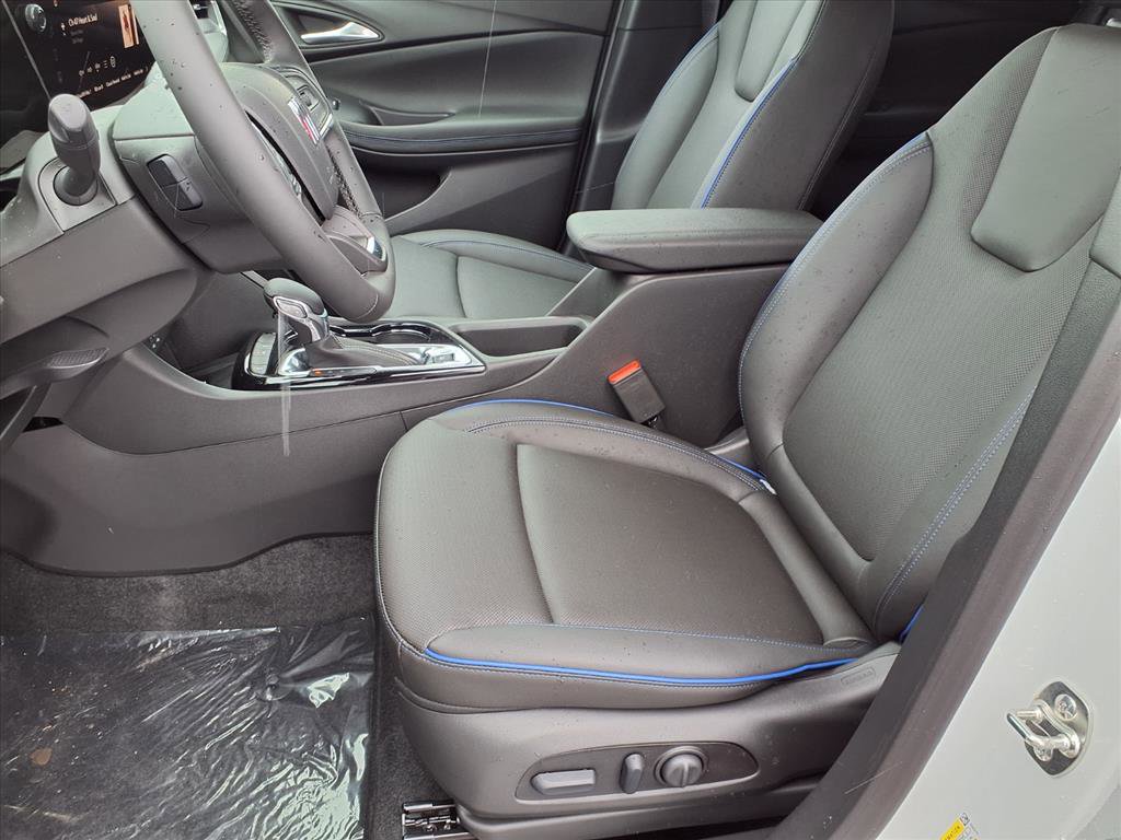 New 2026 Buick Encore GX Sport Touring image 13