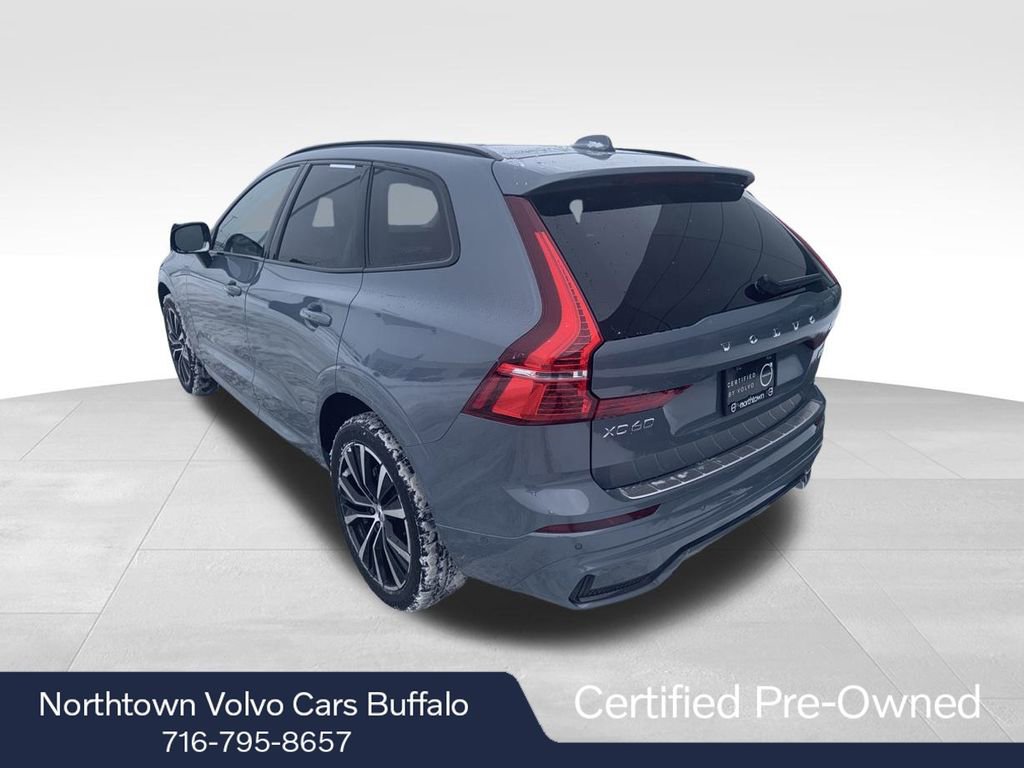 Certified 2023 Volvo XC60 B5 Plus w/ Climate Package image 3