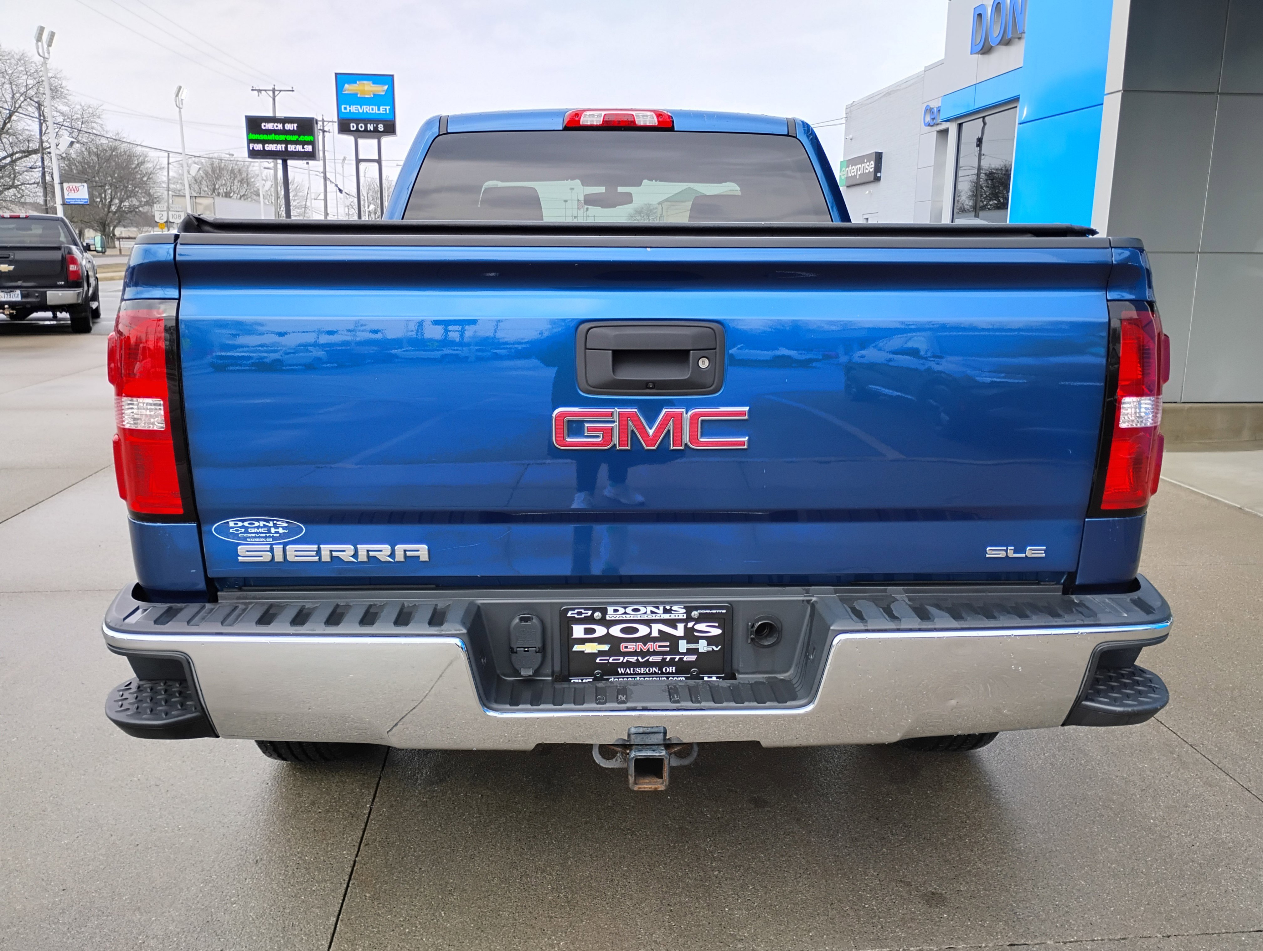 Used 2017 GMC Sierra 1500 SLE w/ SLE Value Package image 31
