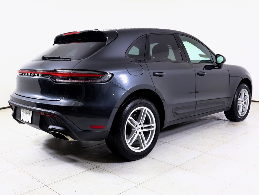 Certified 2022 Porsche Macan w/ Premium Package Plus image 33