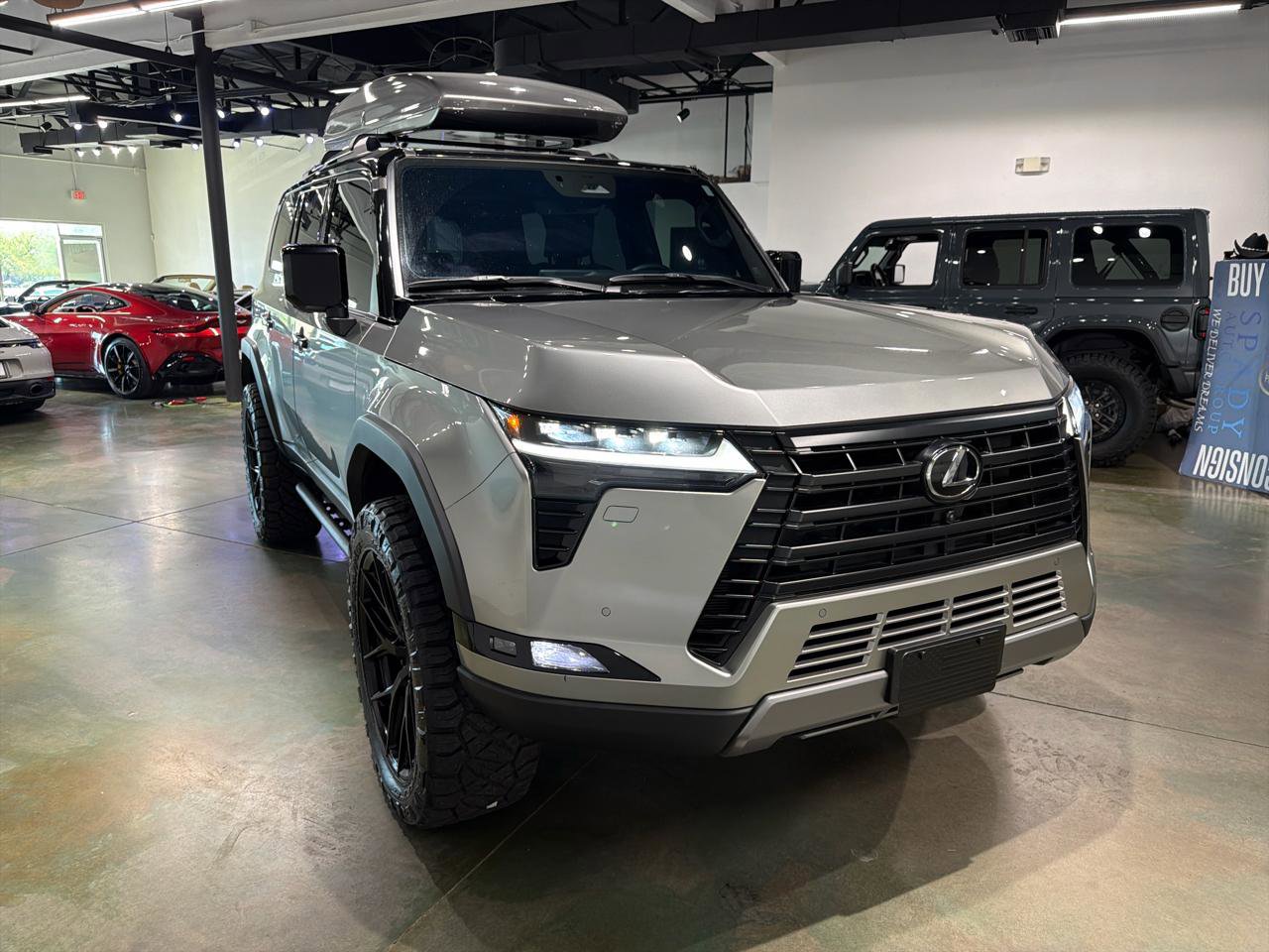 Used 2024 Lexus GX 550 image 11