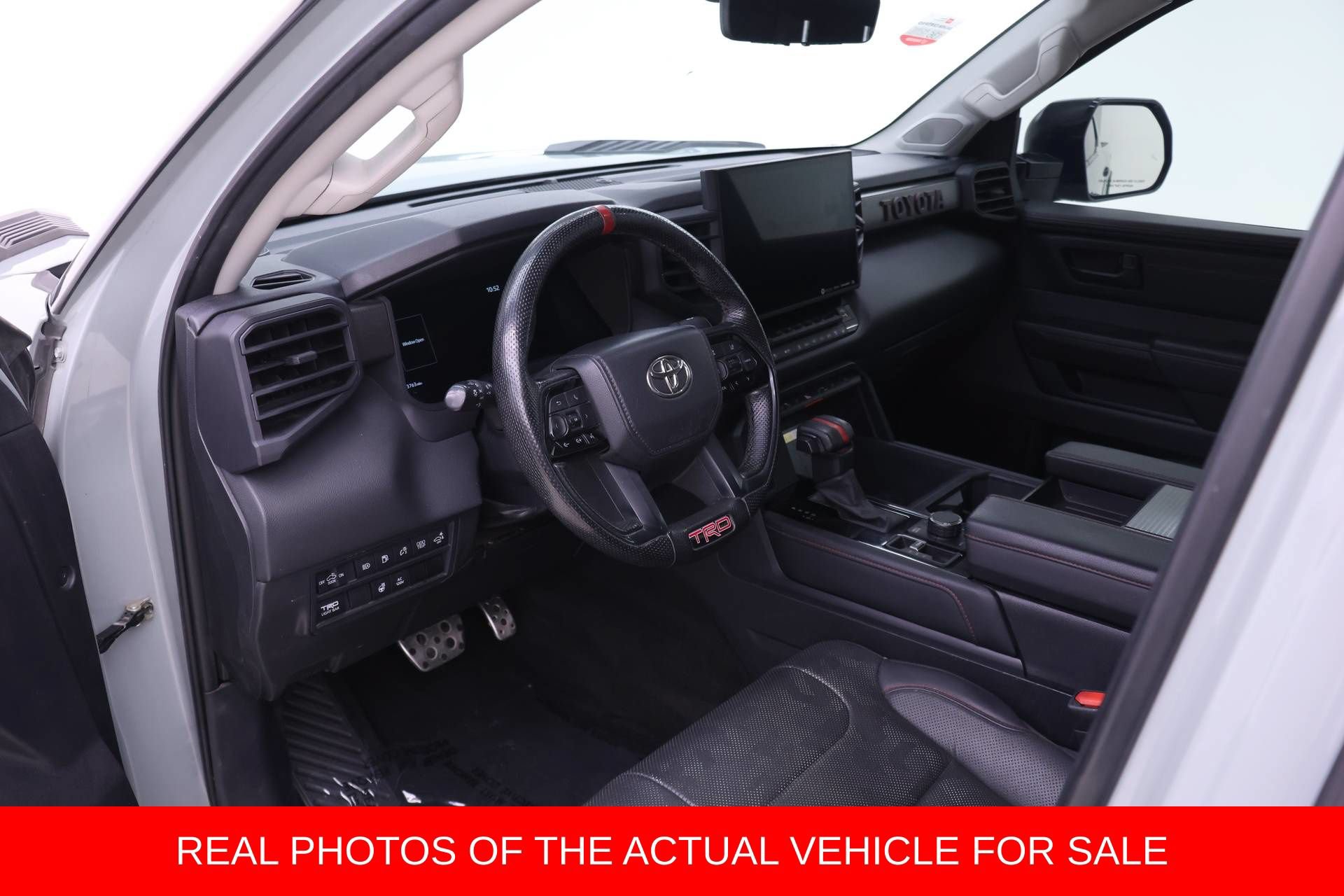 Certified 2022 Toyota Tundra TRD Pro AWD/4WD image 3