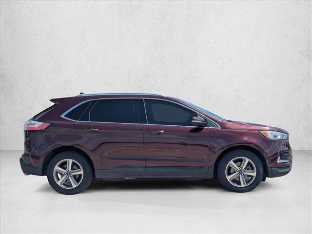 Used 2020 Ford Edge SEL w/ Convenience Package image 4