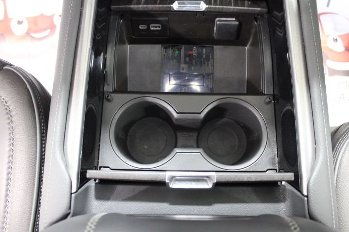 Used 2023 GMC Yukon Denali AWD/4WD image 32