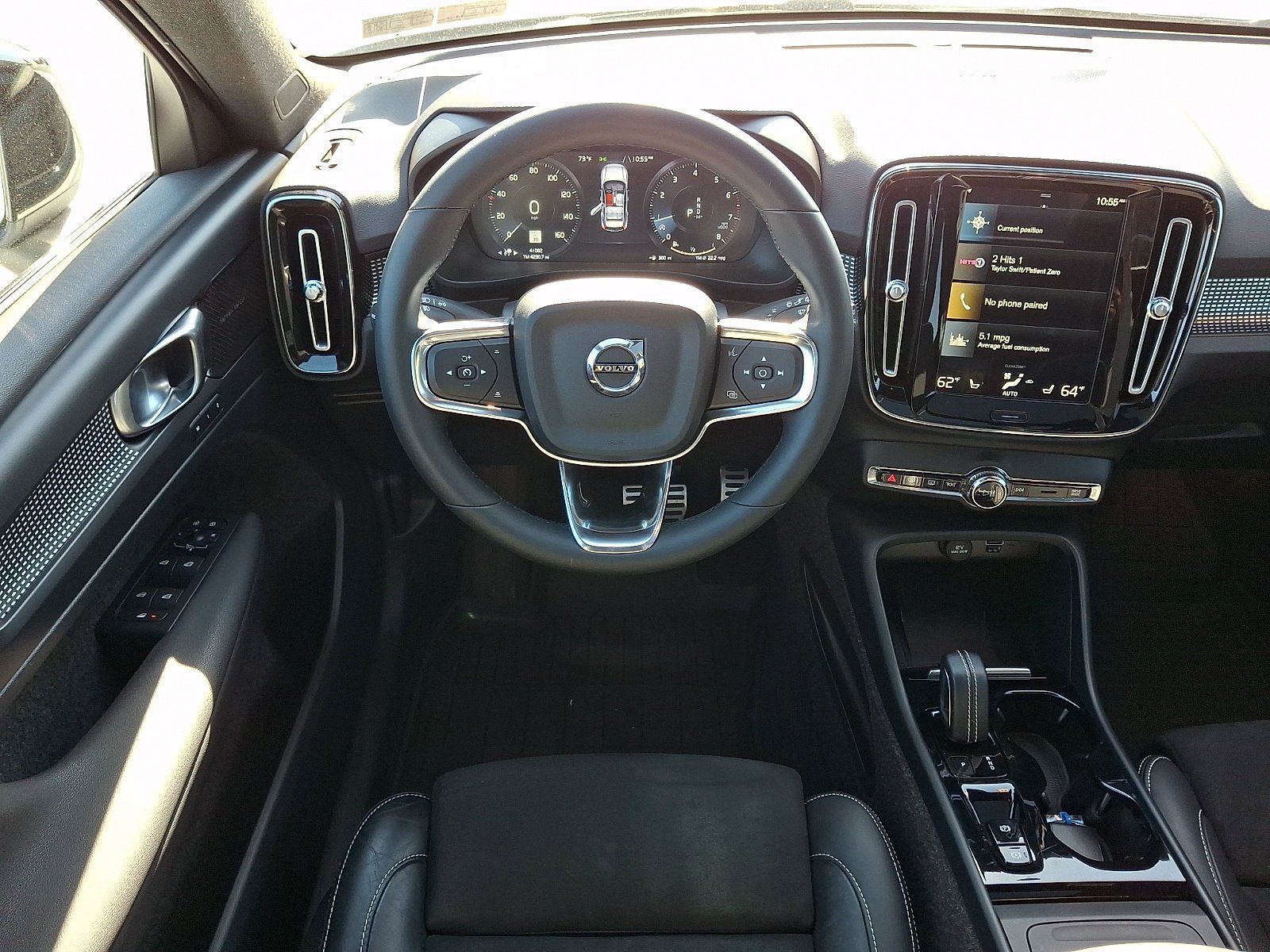 Used 2022 Volvo XC40 T5 R-Design w/ Advanced Package AWD/4WD image 13