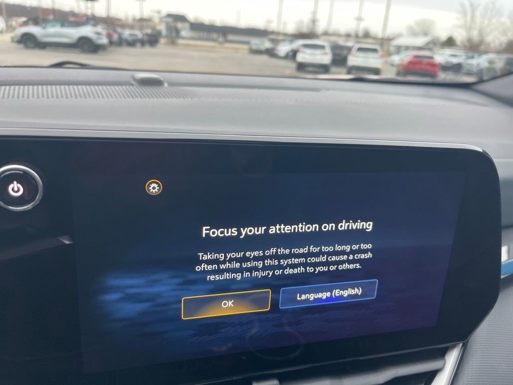 New 2026 Chevrolet Equinox LT image 14