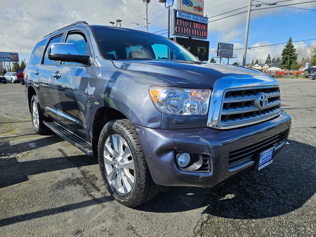 Used 2010 Toyota Sequoia Platinum AWD/4WD image 6