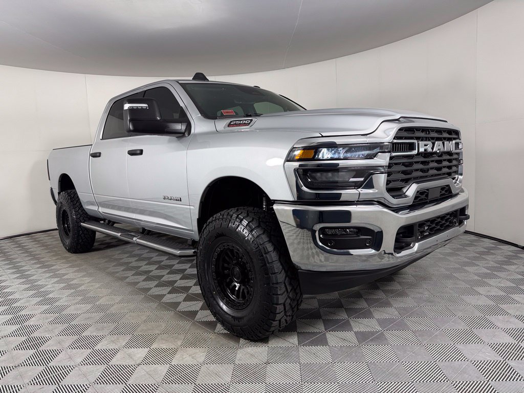 Used 2026 RAM 2500 Big Horn AWD/4WD image 5