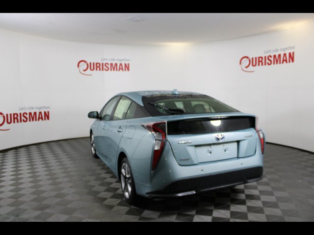 Used 2016 Toyota Prius Four Touring w/ Premium Convenience Package FWD image 6