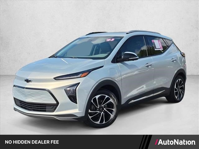 Used 2023 Chevrolet Bolt EUV Premier w/ Sun & Sound Package FWD video 1