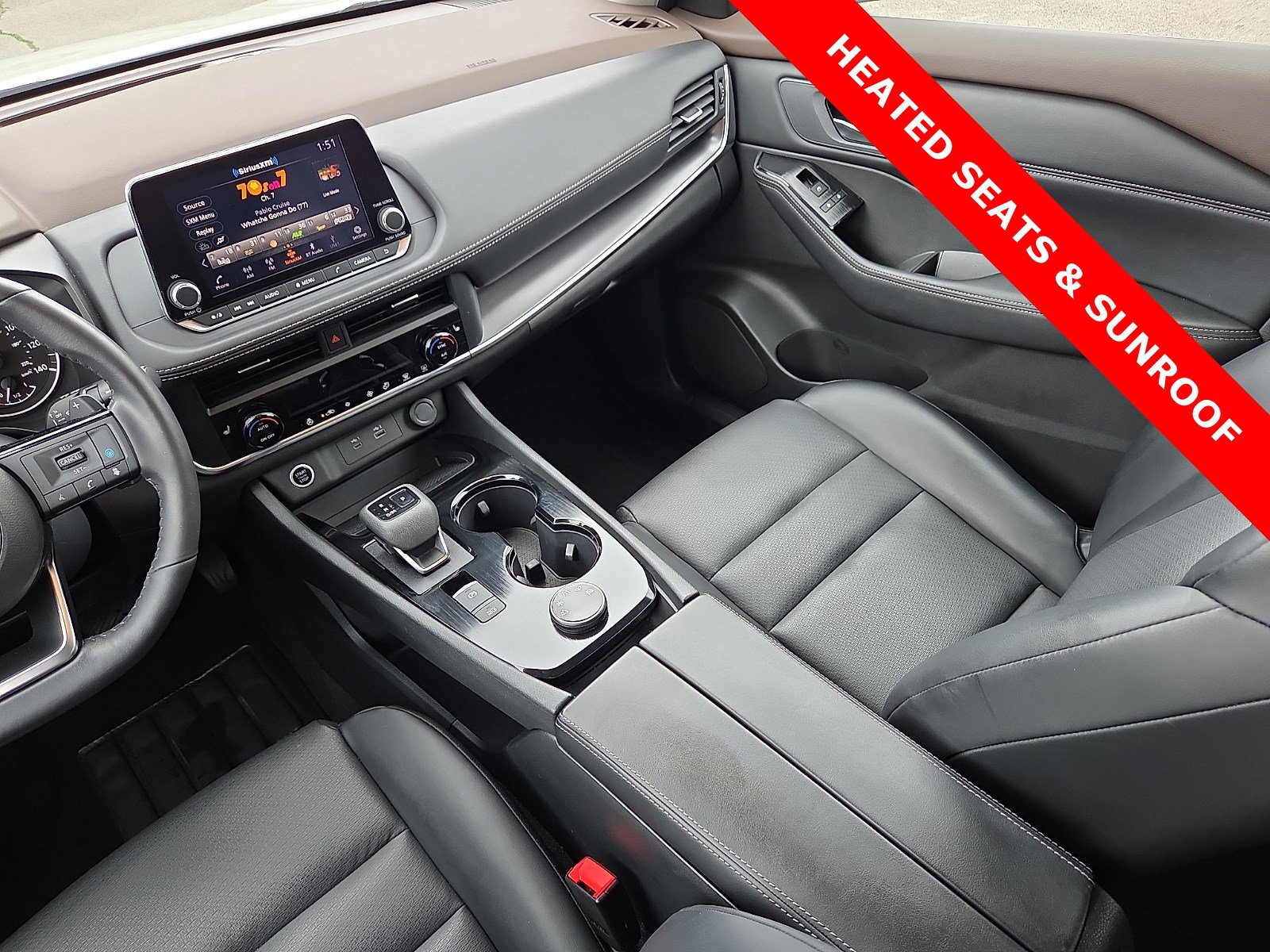 Used 2023 Nissan Rogue SV w/ SV Premium B Package image 12