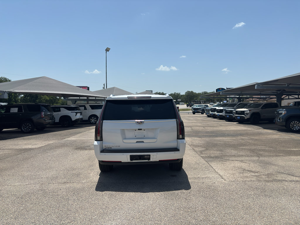 Used 2018 Cadillac Escalade ESV Platinum AWD/4WD image 6