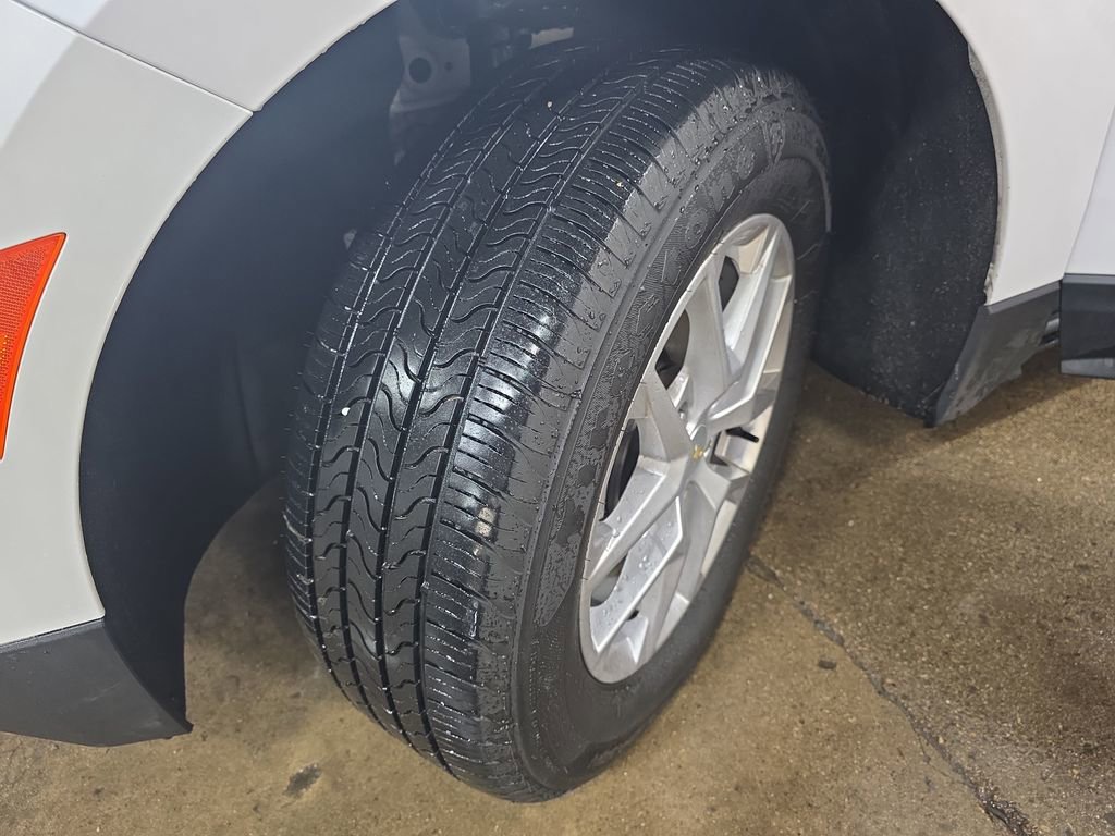 Used 2022 Chevrolet Equinox LT image 30