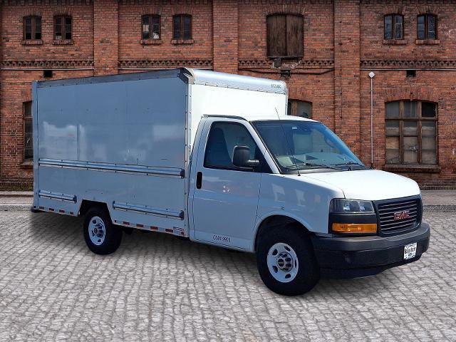 Used 2021 GMC Savana 3500 w/ Power Convenience Package image 3