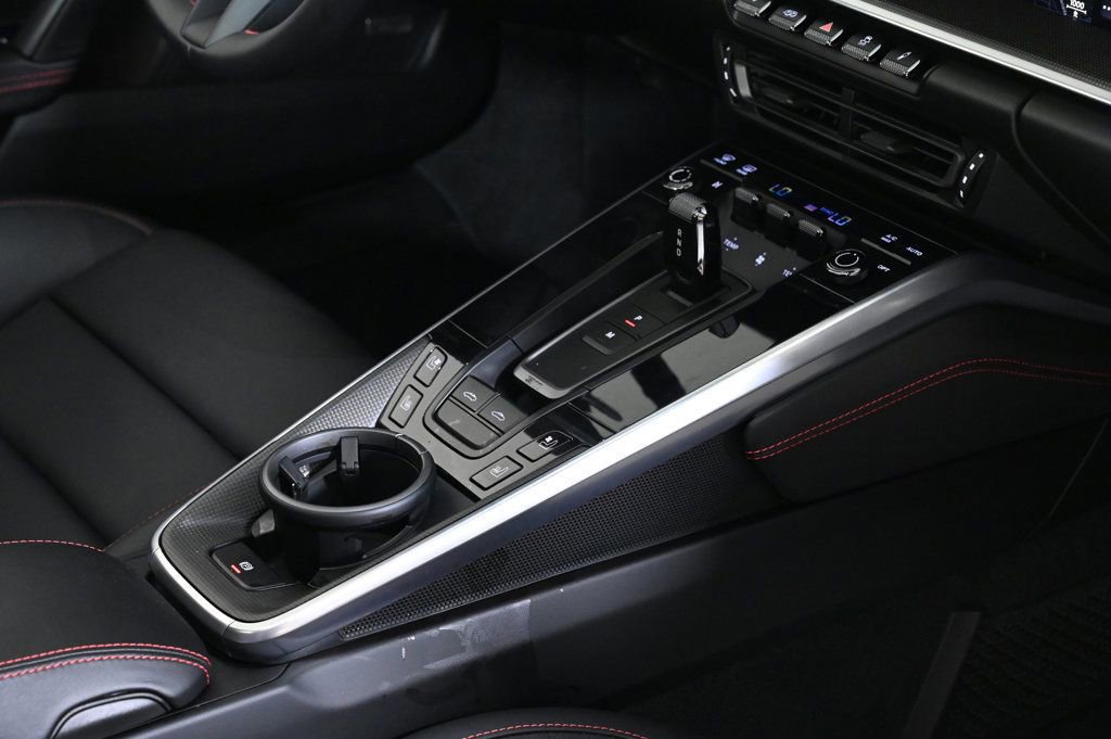 Certified 2022 Porsche 911 Targa 4S image 29