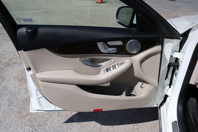 Used 2017 Mercedes-Benz C 300 4MATIC Sedan image 11