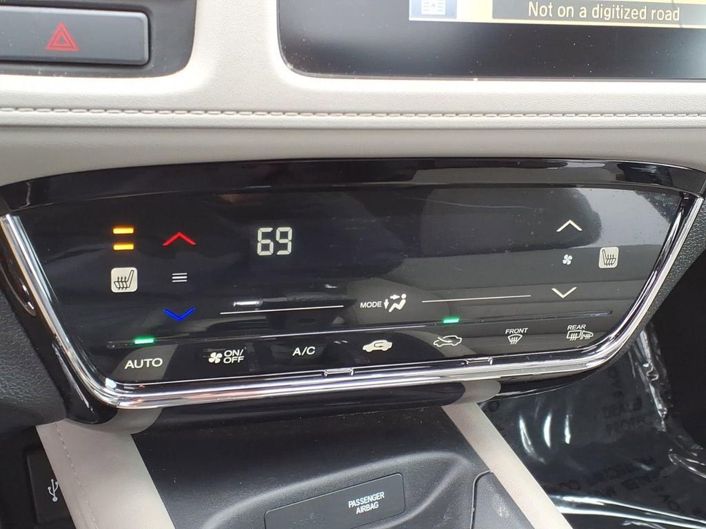 Used 2018 Honda HR-V EX-L image 18