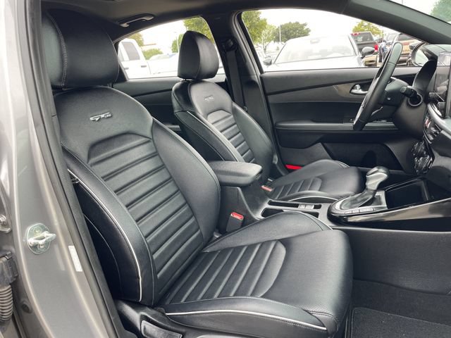 Used 2023 Kia Forte GT-Line w/ GT-Line Premium Package FWD image 27