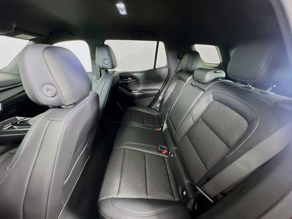 Certified 2025 Chevrolet Equinox LT w/ Convenience Package II image 22