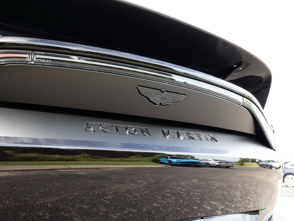 Used 2023 Aston Martin V12 Vantage RWD image 50