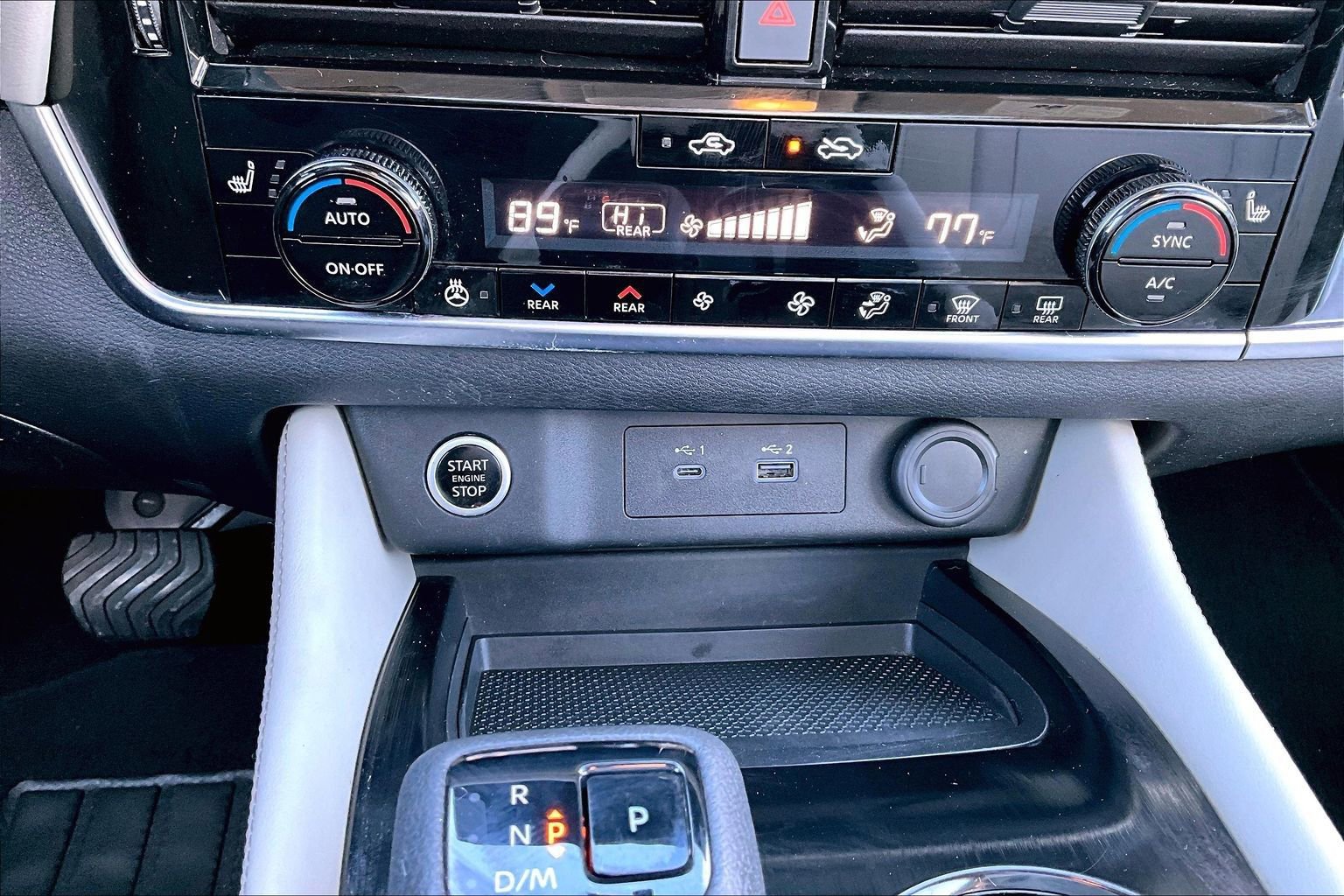 Used 2021 Nissan Rogue SL w/ Premium Package image 15