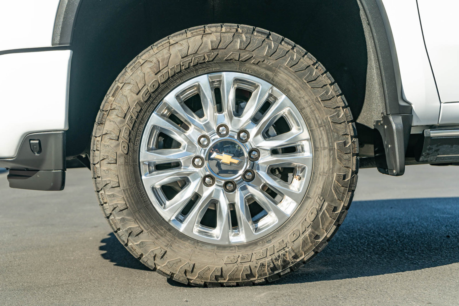 Used 2022 Chevrolet Silverado 3500 High Country w/ Z71 Off-Road Package AWD/4WD image 13