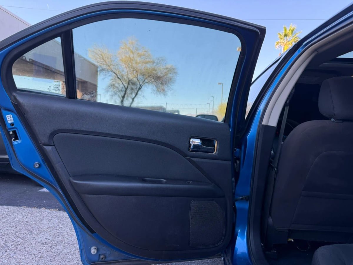 Used 2012 Ford Fusion SE image 34
