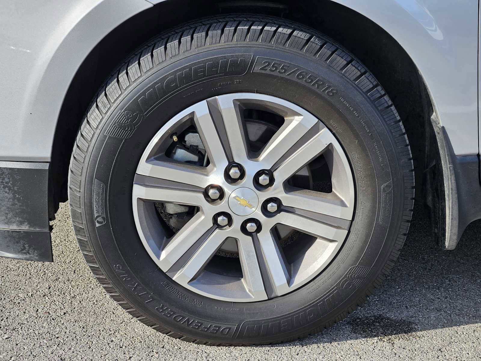 Used 2017 Chevrolet Traverse LT image 9