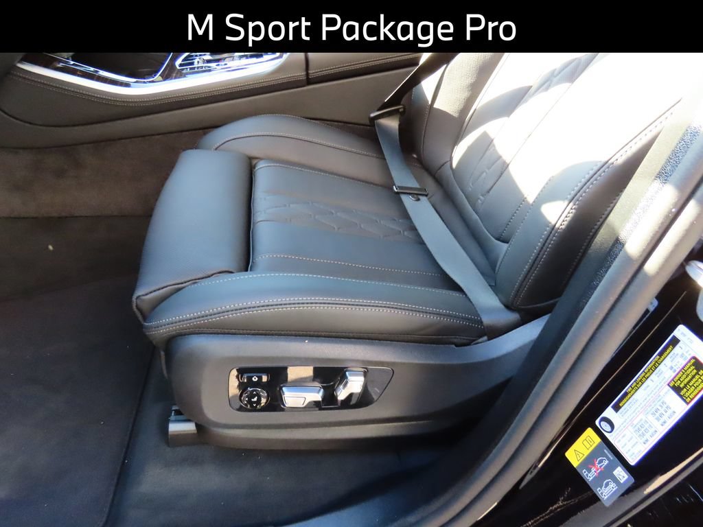 New 2026 BMW X5 xDrive50e w/ Executive Package AWD/4WD image 6