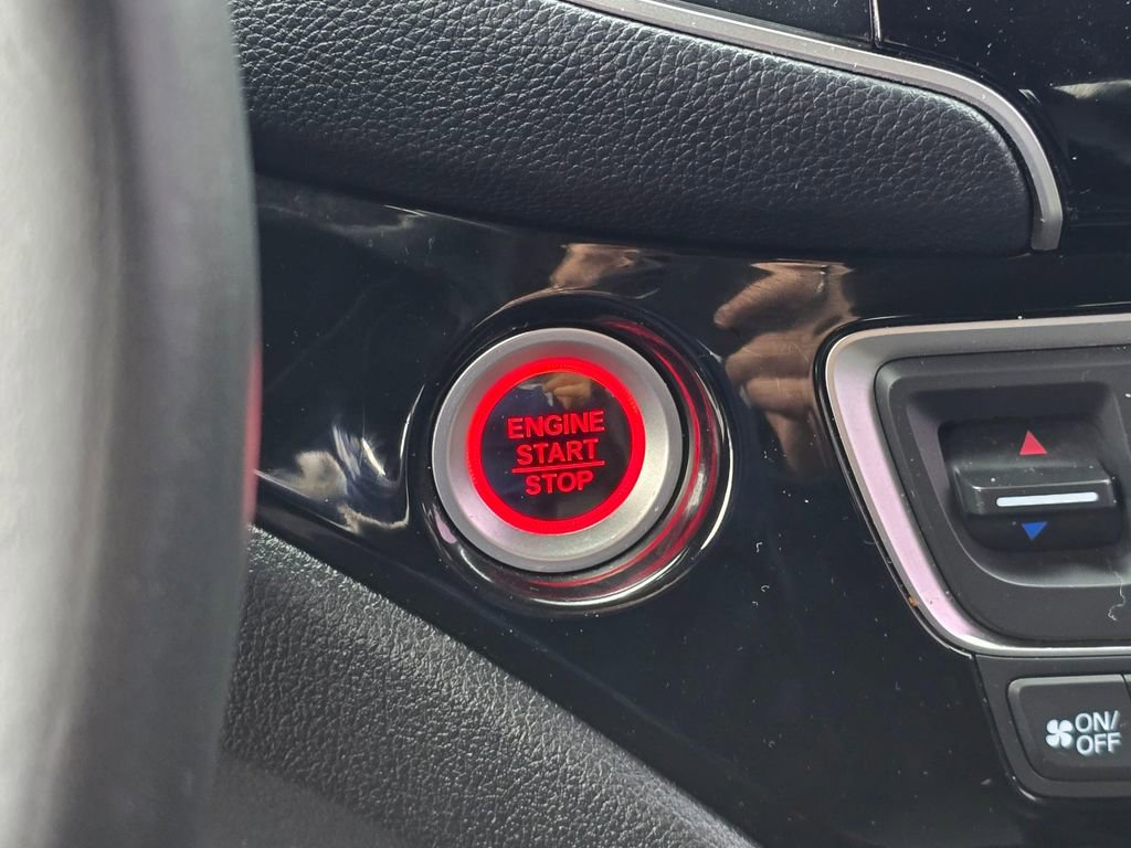 Used 2019 Honda Pilot Touring image 35