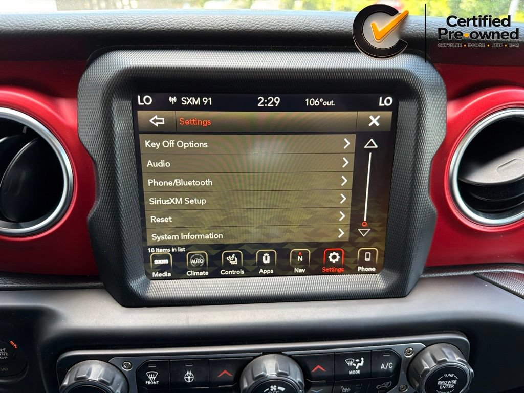 Certified 2022 Jeep Wrangler Unlimited Rubicon w/ Dual Top Group AWD/4WD image 83