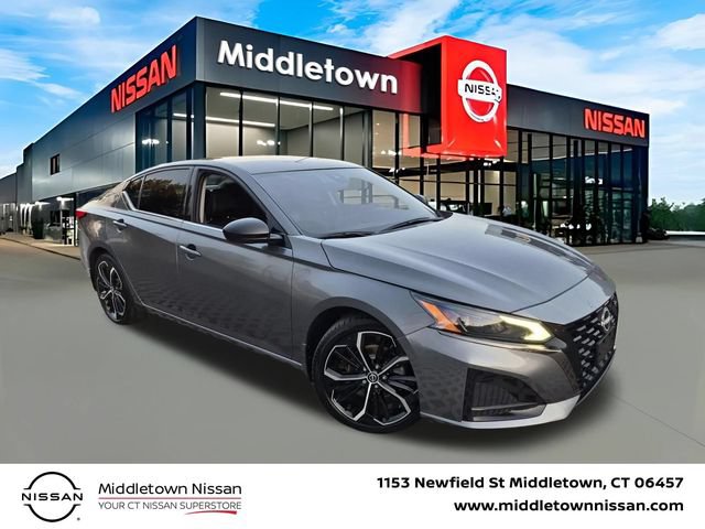 Used 2023 Nissan Altima 2.5 SR