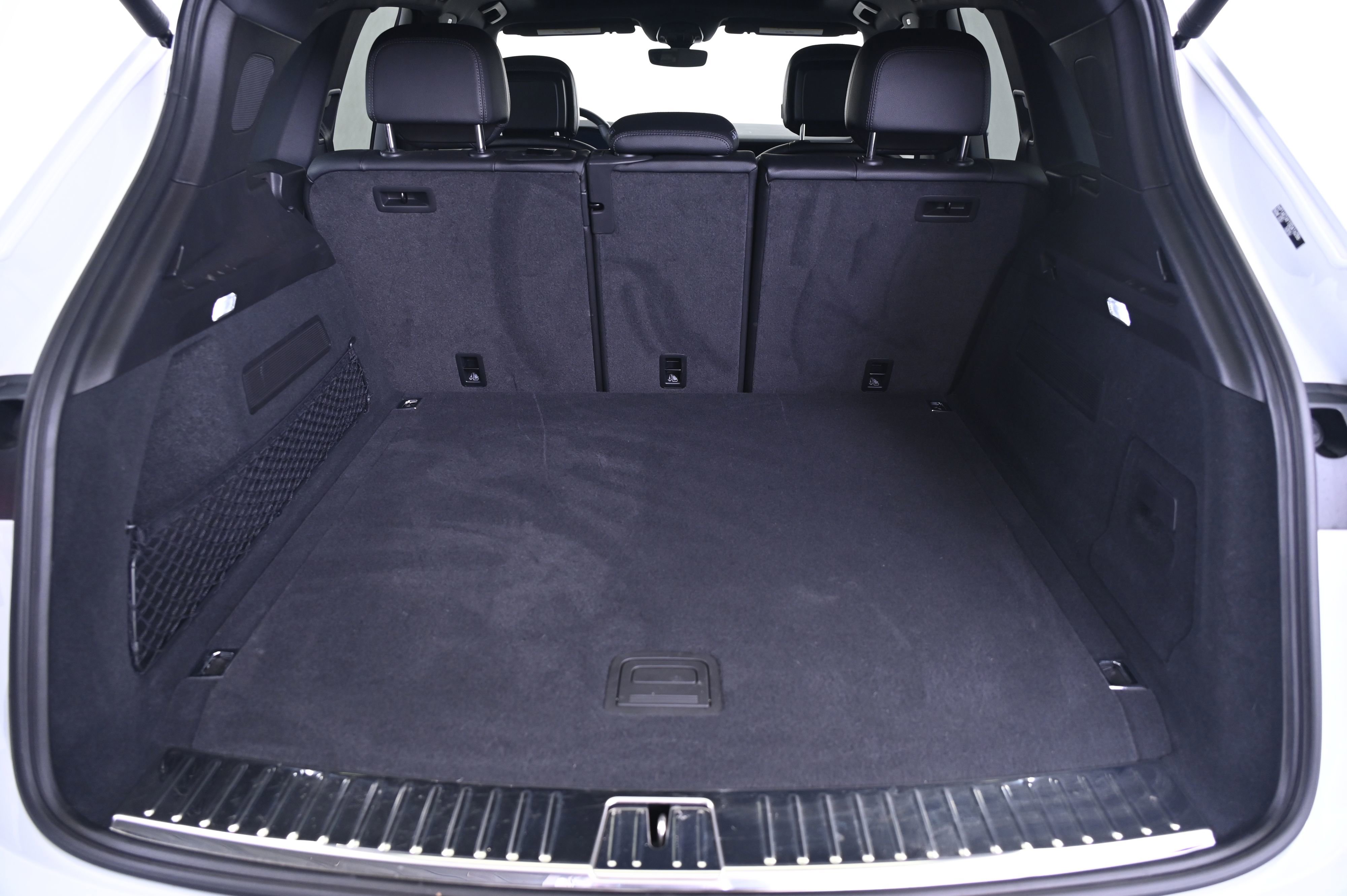 Certified 2025 Porsche Cayenne E-Hybrid image 15